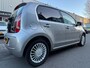 Volkswagen Up! 1.0 high up! BlueMotion / 154 DKM / Panoramadak !!!