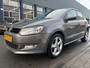 Volkswagen Polo 1.2 TSI Highline / SCHUIF DAK / LEER / STOEL VERWARMING