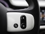 Renault Twingo Z.E. R80 Intens | 15" LMV | Licht- & Regensensor | Apple Carplay & Android Auto | Climate Control | Cruise Control & Snelheidsbegrenzer | Half-Lederen Bekleding | Stuurwiel & Versnellingspook Leder | DAB-Radio