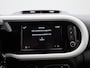 Renault Twingo Z.E. R80 Intens | 15" LMV | Licht- & Regensensor | Apple Carplay & Android Auto | Climate Control | Cruise Control & Snelheidsbegrenzer | Half-Lederen Bekleding | Stuurwiel & Versnellingspook Leder | DAB-Radio