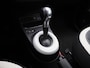 Renault Twingo Z.E. R80 Intens | 15" LMV | Licht- & Regensensor | Apple Carplay & Android Auto | Climate Control | Cruise Control & Snelheidsbegrenzer | Half-Lederen Bekleding | Stuurwiel & Versnellingspook Leder | DAB-Radio