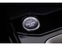 Volkswagen T-Roc R-Line 1.5 TSI 150pk DSG Automaat Panoramadak, Adaptive cruise control, Achteruitrijcamera, LED koplampen, Parkeersensoren, Airco, App connect
