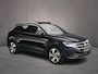Volkswagen T-Roc R-Line 1.5 TSI 150pk DSG Automaat Panoramadak, Adaptive cruise control, Achteruitrijcamera, LED koplampen, Parkeersensoren, Airco, App connect