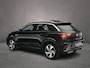 Volkswagen T-Roc R-Line 1.5 TSI 150pk DSG Automaat Panoramadak, Adaptive cruise control, Achteruitrijcamera, LED koplampen, Parkeersensoren, Airco, App connect