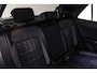 Volkswagen T-Roc R-Line 1.5 TSI 150pk DSG Automaat Panoramadak, Adaptive cruise control, Achteruitrijcamera, LED koplampen, Parkeersensoren, Airco, App connect