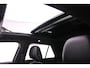 Volkswagen T-Roc R-Line 1.5 TSI 150pk DSG Automaat Panoramadak, Adaptive cruise control, Achteruitrijcamera, LED koplampen, Parkeersensoren, Airco, App connect