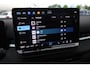 Volkswagen T-Roc 1.5 eTsi Limited Edition 116PK / 85kW Achteruitrijcamera, verwarmbare voorstoelen + stuurwiel, dodehoekdetectie (Side Assist), Apple Carplay & Android Auto, draadloos telefoon laden, 2-zone Climatronic airconditioning, plaatsbesparend reservewiel, 16'' LMV 'Bilbao', elektrisch verstel-, verwarm- en inklapbare buitenspiegels, DAB+, adaptieve cruise control (ACC) etc.