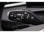 Volkswagen T-Roc 1.5 eTsi Limited Edition 116PK / 85kW Achteruitrijcamera, verwarmbare voorstoelen + stuurwiel, dodehoekdetectie (Side Assist), Apple Carplay & Android Auto, draadloos telefoon laden, 2-zone Climatronic airconditioning, plaatsbesparend reservewiel, 16'' LMV 'Bilbao', elektrisch verstel-, verwarm- en inklapbare buitenspiegels, DAB+, adaptieve cruise control (ACC) etc.