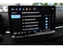 Volkswagen T-Roc 1.5 eTsi Limited Edition 116PK / 85kW Achteruitrijcamera, verwarmbare voorstoelen + stuurwiel, dodehoekdetectie (Side Assist), Apple Carplay & Android Auto, draadloos telefoon laden, 2-zone Climatronic airconditioning, plaatsbesparend reservewiel, 16'' LMV 'Bilbao', elektrisch verstel-, verwarm- en inklapbare buitenspiegels, DAB+, adaptieve cruise control (ACC) etc.