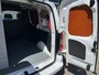 Peugeot Partner 120 1.6 BlueHDi Airco Cruise controle Trekhaak 1250kg trekgewicht 3-Peroons Parkeerhulp achter Schuifdeur Kastinrichting Euro 6 Bpm vrij voor particulier gebruik!!