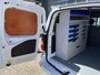 Peugeot Partner 120 1.6 BlueHDi Airco Cruise controle Trekhaak 1250kg trekgewicht 3-Peroons Parkeerhulp achter Schuifdeur Kastinrichting Euro 6 Bpm vrij voor particulier gebruik!!