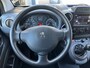 Peugeot Partner 120 1.6 BlueHDi Airco Cruise controle Trekhaak 1250kg trekgewicht 3-Peroons Parkeerhulp achter Schuifdeur Kastinrichting Euro 6 Bpm vrij voor particulier gebruik!!