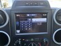 Peugeot Partner 120 1.6 BlueHDi Airco Cruise controle Trekhaak 1250kg trekgewicht 3-Peroons Parkeerhulp achter Schuifdeur Kastinrichting Euro 6 Bpm vrij voor particulier gebruik!!