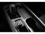 Volvo XC60 2.0 T6 Plug-in hybrid AWD Plus Dark Automaat Leder Navigatie Google Harman Kardon Panorama dak Lichtmetalen Velgen 19" Dab Stoelverwarming Camera Led