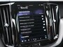 Volvo XC60 2.0 T6 AWD R-Design Long Range | Pano | Orrefors | Digitaal Dash | Leder | ACC | Memory | Camera | Keyless | 22'''| Stoelverwarming voor & achter | Stuurwielverwarming | Trekhaak | Led | Electric Seats | Carplay | Dodehoek Detectie