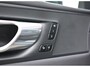 Volvo XC60 2.0 T6 AWD R-Design Long Range | Pano | Orrefors | Digitaal Dash | Leder | ACC | Memory | Camera | Keyless | 22'''| Stoelverwarming voor & achter | Stuurwielverwarming | Trekhaak | Led | Electric Seats | Carplay | Dodehoek Detectie
