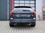 Volvo XC60 2.0 T6 AWD R-Design Long Range | Pano | Orrefors | Digitaal Dash | Leder | ACC | Memory | Camera | Keyless | 22'''| Stoelverwarming voor & achter | Stuurwielverwarming | Trekhaak | Led | Electric Seats | Carplay | Dodehoek Detectie