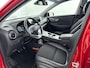 Hyundai Kona Electric EV Fashion 64 kWh | SoH 97,1% | Stoelverwarming | WLTP 484km | 3-fasen | Warmtepomp | Navigatie |