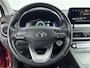 Hyundai Kona Electric EV Fashion 64 kWh | SoH 97,1% | Stoelverwarming | WLTP 484km | 3-fasen | Warmtepomp | Navigatie |