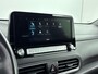 Hyundai Kona Electric EV Fashion 64 kWh | SoH 97,1% | Stoelverwarming | WLTP 484km | 3-fasen | Warmtepomp | Navigatie |