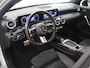Mercedes-Benz A-klasse 180 AMG Line | Night | Panoramadak | Stoelverwarming | Digital Light |