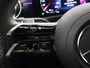 Mercedes-Benz A-klasse 180 AMG Line | Night | Panoramadak | Stoelverwarming | Digital Light |