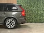 Volvo XC90 T8 AWD Recharge Ultra Dark | Vol! | Bowers & Wilkins | Luchtvering | Stoelventilatie | Trekhaak | 360 Camera | Head-Up Display | Stoelmassage | 455pk | Adaptieve Cruise Control | Stoelverwarming voor+achter | Stuurwielverwarming | Schuifdak | 20 Inch | Full LED Meesturende koplampen | Pilot Assist | BLIS Dode Hoek Detectie | Alcantara hemelbekleding | Lederen handgrepen en zonnekleppen | Elektrische voorstoelen geheugen | Nappa Lederen bekleding | Zitting verlenging voorstoelen | Lederen Dashboard | Google Infotainment | Keyless Drive | Parkeersensoren voor+achter | Privacy Glass | Elektrisch bedienbare achterklep | Geïntegreerde zongordijnen achterportieren | Geïntegreerd kinderzitje achterin | Verlichte instaplijsten | 7-Persoons | 4-Zone Climate Control | DAB Radio | Apple Carplay/Android Auto | Alarm Klasse III | Draadloos telefoon opladen | Volvo On Call met mobiele App functie | Platinum Grey Metallic |