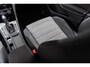 Volkswagen Golf 1.4 TSI Business Edition R-line / Stoelverwarming / Bluetooth / Alcantara