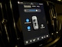 Volvo V60 T6 AWD Recharge Plus Dark | Trekhaak | 360° Camera | All Season banden | Harman Kardon | Adaptieve Cruise Control | Stoelverwarming voor+achter | Stuurwielverwarming | Pilot Assist | BLIS Dode Hoek Detectie | Elektrische voorstoelen geheugen | R-Design Contour stoelen met wit stiksel en bies | Zitting verlenging voorstoelen | 18 Inch | Google Infotainment | Keyless Drive | Parkeersensoren voor+achter | Elektrisch bedienbare achterklep | DAB Radio | Apple Carplay/Android Auto | Volvo On Call met mobiele App functie | Onyx Black Metallic |