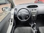 Toyota Yaris 1.0 VVTi Acces | 2E EIGENAAR | 12MND GARANTIE | AIRCO | ELEC RAMEN | NW APK |