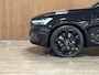 Volvo XC60 T8 AWD Recharge Ultra Black Edition | Bowers & Wilkins | Luchtvering | 4x Nieuwe All Season banden | Trekhaak | 360° Camera | 455pk | Head-Up Display | Adaptieve Cruise Control | Stoelverwarming voor+achter | Stuurwielverwarming | Schuifdak | Full LED Meesturende koplampen | Pilot Assist | BLIS Dode Hoek Detectie | Elektrische voorstoelen geheugen | R-Design Contour stoelen met wit stiksel en bies | Zitting verlenging voorstoelen | Lederen dashboard | 21 Inch | Google Infotainment | Keyless Drive | Elektrisch bedienbare achterklep | DAB Radio | Apple Carplay/Android Auto | Alarm Klasse III | Draadloos telefoon opladen | Volvo On Call met mobiele App functie | Onyx Black Metallic |