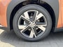 Toyota Aygo X 1.5 Hybrid Pulse | Cinnamon, Bi-Tone, Stoelverwarming, Climate control, Keyless, Parkeersensoren, LED, 17 inch