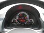 Volkswagen Up! 1.0 BlueMotion Move Up! - RIJKLAARPRIJS - Automaat - All Seasonbanden - Airco - Bluetooth - Parkeersensoren achter