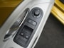 Volkswagen Up! 1.0 BlueMotion Move Up! - RIJKLAARPRIJS - Automaat - All Seasonbanden - Airco - Bluetooth - Parkeersensoren achter