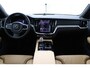 Volvo V60 T6 Plug-in hybrid AWD Ultra Dark | Bowers&Wilkins | Massage | Stoelventilatie | 360 Camera | Panoramadak | Keyless | Polestar Adaptive Cruise | BLIS