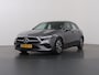 Mercedes-Benz A-klasse 180 Star Edition | Voorstoelen verwarmd | Achteruitrijcamera | LED-koplampen