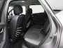 Renault Captur TCe 90 Intens | R-link navigatie | Parkeersensoren rondom met achteruitrijcamera en semi-automatisch parkeren | Climate Control | Two-tone metaalkleur |