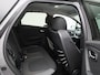 Renault Captur TCe 90 Intens | R-link navigatie | Parkeersensoren rondom met achteruitrijcamera en semi-automatisch parkeren | Climate Control | Two-tone metaalkleur |