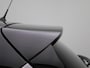 Renault Captur TCe 90 Intens | R-link navigatie | Parkeersensoren rondom met achteruitrijcamera en semi-automatisch parkeren | Climate Control | Two-tone metaalkleur |