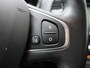 Renault Captur TCe 90 Intens | R-link navigatie | Parkeersensoren rondom met achteruitrijcamera en semi-automatisch parkeren | Climate Control | Two-tone metaalkleur |