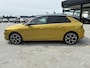 Opel Astra 1.6 Turbo Automaat Plug In Hybrid Ultimate | DEMO | Panorama Schuifkanteldak | ECC | Navigatie | Camera | Winterpakket | AGR | Alcantara | Matrix-LED | Parkilot