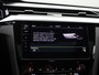 Volkswagen Arteon Shooting Brake 1.4 TSI eHybrid R-Line Business+ 218 PK| Dealeronderhouden | Panoramadak | Trekhaak | Leder Interieur | 360 Camera | Head-Updisplay | Stoelverwarming Voor & Achter | Achterklep Elektrisch