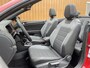 Volkswagen T-Roc Cabrio 1.5 TSI R-Line Edition | Automaat | Apple Carplay | Stoel- Stuurverwarming | IQ Light | Achteruitrijcamera |