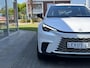 Lexus LBX 1.5 Comfort & Safety Pack | Dodehoekherkenning, Parkeersensoren, Keyless, Stoelverwarming