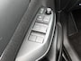 Toyota Yaris Cross 1.5 Hybrid 115 First Edition Comfort Pack | BTW Voertuig | NL Auto | Stoel+Stuurverwarming | Dodehoekdetectie | Parkeersensoren Voor+Achter | Cruise Control Adaptive | Climate Control | Apple CarPlay/Android Auto |