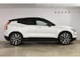Volvo EX30 272PK Single Motor Extended Range Europa 69 kWh / Adaptive Cruise Control / Harman Kardon / Extra getint glas / Stoelverwarming / Stuurverwarming / Achteruitrijcamera / Elektrisch verstelbare stoelen / 20" velgen