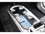 Volvo EX30 272PK Single Motor Extended Range Europa 69 kWh / Adaptive Cruise Control / Harman Kardon / Extra getint glas / Stoelverwarming / Stuurverwarming / Achteruitrijcamera / Elektrisch verstelbare stoelen / 20" velgen