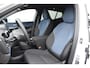 Volvo EX30 272PK Single Motor Extended Range Europa 69 kWh / Adaptive Cruise Control / Harman Kardon / Extra getint glas / Stoelverwarming / Stuurverwarming / Achteruitrijcamera / Elektrisch verstelbare stoelen / 20" velgen
