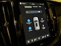 Volvo XC60 T8 AWD Recharge Ultra Dark | Luchtvering | Trekhaak | 360° Camera | 455pk | Head-Up Display | Harman Kardon | Adaptieve Cruise Control | Stoelverwarming voor+achter | Stuurwielverwarming | Schuifdak | Full LED Meesturende koplampen | Pilot Assist | BLIS Dode Hoek Detectie | Elektrische voorstoelen geheugen | Lederen bekleding | Zitting verlenging voorstoelen | Lederen dashboard | 21 Inch | Google Infotainment | Keyless Drive | Elektrisch bedienbare achterklep | DAB Radio | Apple Carplay/Android Auto | Alarm Klasse III | Draadloos telefoon opladen | Volvo On Call met mobiele App functie | Vapour Grey Metallic |