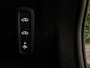 Volvo XC60 T8 AWD Recharge Ultra Dark | Luchtvering | Trekhaak | 360° Camera | 455pk | Head-Up Display | Harman Kardon | Adaptieve Cruise Control | Stoelverwarming voor+achter | Stuurwielverwarming | Schuifdak | Full LED Meesturende koplampen | Pilot Assist | BLIS Dode Hoek Detectie | Elektrische voorstoelen geheugen | Lederen bekleding | Zitting verlenging voorstoelen | Lederen dashboard | 21 Inch | Google Infotainment | Keyless Drive | Elektrisch bedienbare achterklep | DAB Radio | Apple Carplay/Android Auto | Alarm Klasse III | Draadloos telefoon opladen | Volvo On Call met mobiele App functie | Vapour Grey Metallic |